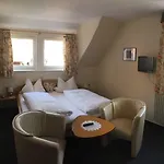 Schwarzwaldgasthaus Linde 3* شرامبرغ