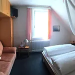 Schwarzwaldgasthaus Linde 3*