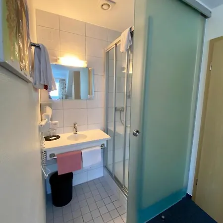 Schwarzwaldgasthaus Linde אורחן